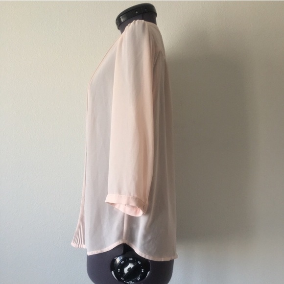 H&M Pretty Work Blouse - Picture 3 of 8